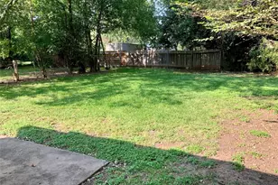 400 Tilbury Ln, Austin, TX 78745 - Photo 20