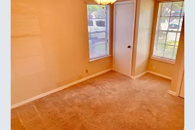 400 Tilbury Lane, Austin, TX 78745 - Photo 14