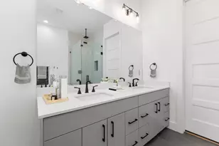 102 Mountain Home Rd, Horseshoe Bay, TX 78657 - Photo 12