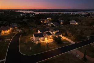 102 Mountain Home Rd, Horseshoe Bay, TX 78657 - Photo 2