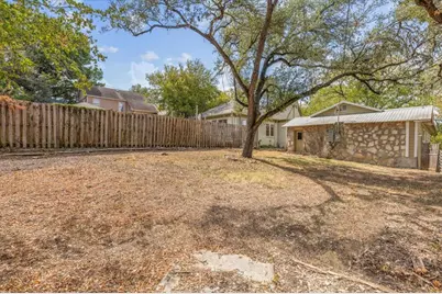 1801 Travis Heights Boulevard, Austin, TX 78704 - Photo 8