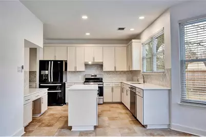 4065 Honey Bear Loop, Round Rock, TX 78681 - Photo 6