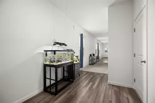 104 Enforcer Loop, Jarrell, TX 76537 - Photo 4