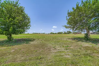 415 County Road 154, Georgetown, TX 78626 - Photo 10