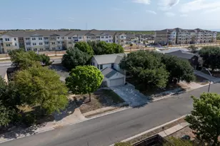 111 Teron Dr, San Marcos, TX 78666 - Photo 26