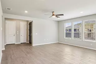 148 Antoinette Wy, San Marcos, TX 78666 - Photo 6