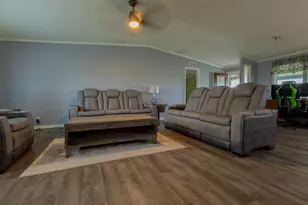 401 Co Rd 330, Granger, TX 76530 - Photo 14