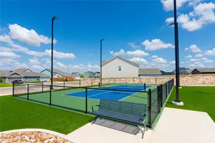 548 Rancho Del Cielo Loop, Jarrell, TX 76537 - Photo 38