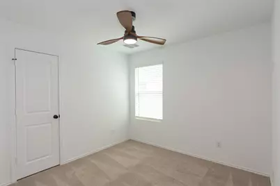 548 Rancho Del Cielo Loop, Jarrell, TX 76537 - Photo 20