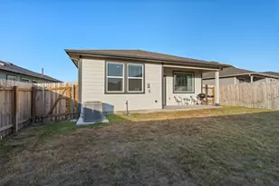 120 Scarborough Wy, San Marcos, TX 78666 - Photo 24