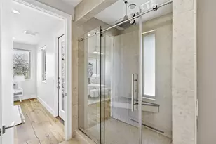 2100 Glendale Pl, Austin, TX 78704 - Photo 18