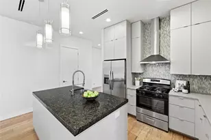 2100 Glendale Pl, Austin, TX 78704 - Photo 14