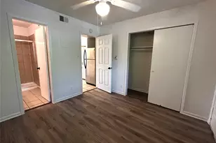 1010 W 23rd St, Austin, TX 78705 - Photo 10