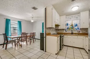 304 Lea Ln, Wimberley, TX 78676 - Photo 8