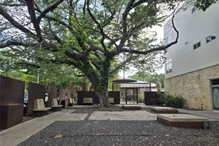 2401 E 6th St, Austin, TX 78702 - Photo 16