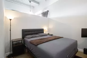 2401 E 6th St, Austin, TX 78702 - Photo 4