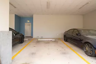 2401 E 6th St, Austin, TX 78702 - Photo 18
