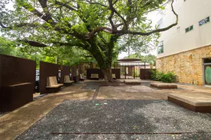 2401 E 6th St, Austin, TX 78702 - Photo 20