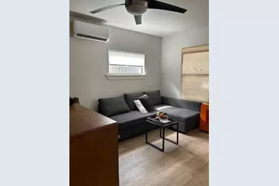 613 Brentwood Street #B, Austin, TX 78752 - Photo 6