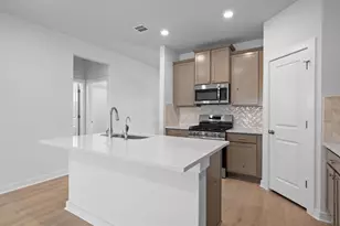 212 Brandywine Rd, Hutto, TX 78634 - Photo 4