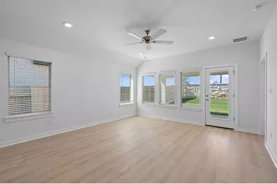 212 Brandywine Road, Hutto, TX 78634 - Photo 10