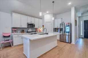 409 Durian Loop, Buda, TX 78610 - Photo 6