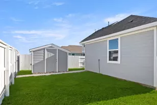 149 Daylily Dr, Elgin, TX 78621 - Photo 30