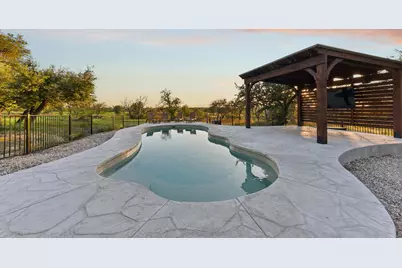 100 W Leaning Madrone Drive, Johnson City, TX 78636 - Photo 2