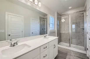 105 Appleberry Ln, Elgin, TX 78621 - Photo 16