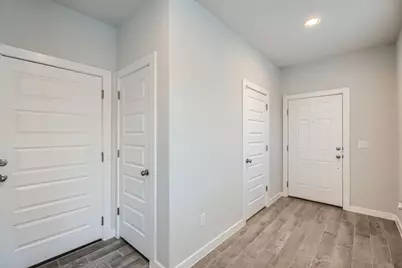 105 Appleberry Lane, Elgin, TX 78621 - Photo 28