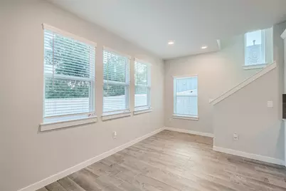 105 Appleberry Lane, Elgin, TX 78621 - Photo 10