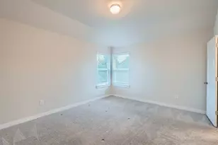 105 Appleberry Ln, Elgin, TX 78621 - Photo 14