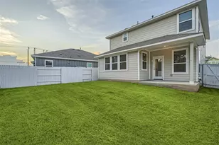 105 Appleberry Ln, Elgin, TX 78621 - Photo 26