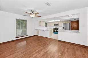 319 Matthew Cove, Bastrop, TX 78602 - Photo 6