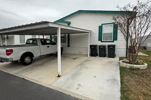 142 Eagle Crk Dr, Kyle, TX 78640 - Photo 14