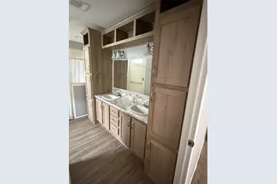 142 Eagle Creek Drive, Kyle, TX 78640 - Photo 10