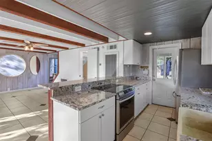118 Topspin Cir, Spicewood, TX 78669 - Photo 4