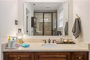 7607 Meadowview Ln, Austin, TX 78752 - Photo 32