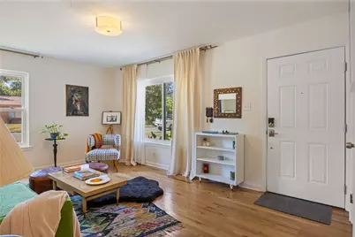 7607 Meadowview Lane, Austin, TX 78752 - Photo 20