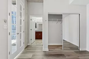 360 Nueces St, Austin, TX 78701 - Photo 20