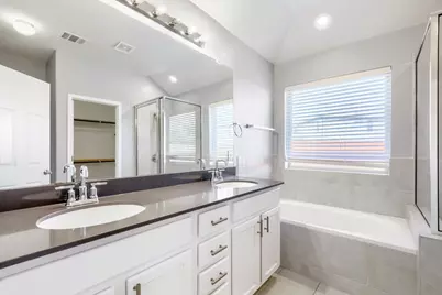 913 Medina Way, Leander, TX 78641 - Photo 10