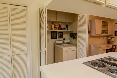 6820 Cypress Point N #6, Austin, TX 78746 - Photo 14