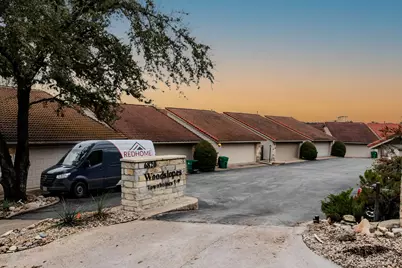 6820 Cypress Point N #6, Austin, TX 78746 - Photo 6