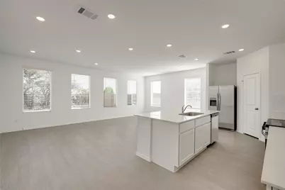 324 Rock Springs Drive, Marble Falls, TX 78654 - Photo 6