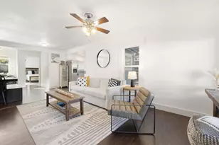 102 Ranchview Dr, Johnson City, TX 78636 - Photo 10