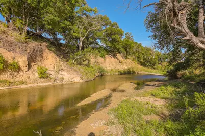 15104 N Hwy 281, Lampasas, TX 76550 - Photo 36