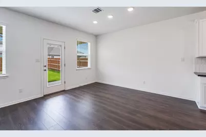 201 Beartooth Way, Hutto, TX 78634 - Photo 6