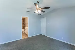 9411 Valley Moss, San Antonio, TX 78250 - Photo 10