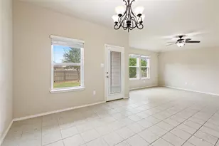 1517 Birmingham Dr, Seguin, TX 78155 - Photo 12