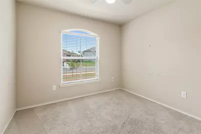 1517 Birmingham Drive, Seguin, TX 78155 - Photo 18